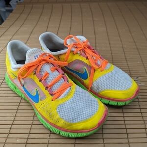 Nike iD Free Run 5.0  526812-902 women's sz 11W. Rare 902 color weigh. Great con